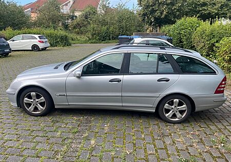 Mercedes-Benz C 180 KOMPRESSOR T CLASSIC Classic