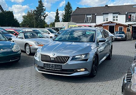 Skoda Superb Combi Style-1-HAND