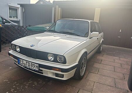 BMW 324td E30 touring turbo diesel oldtimer