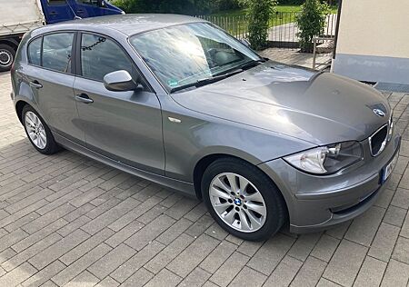 BMW 118d - E87