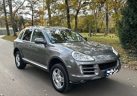 Porsche Cayenne 3.6 GTS Paket Gepflegt Facelift Motor re