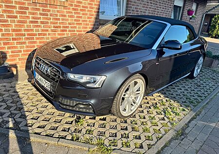 Audi A5 3.0 TDI S tronic quattro Cabriolet -