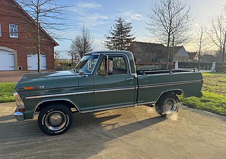 Ford F 100 SHORTBED XLT Ranger