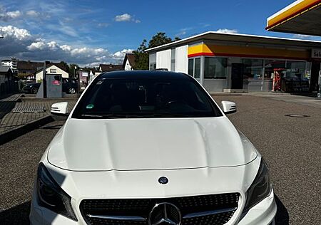 Mercedes-Benz CLA 250 AMG Line AMG Line