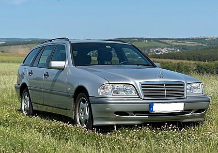 Mercedes-Benz 200 Mercedes - C T