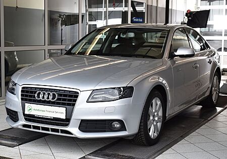 Audi A4 1.8TFSI Automat*Xenon*Tempo* Händler/Export