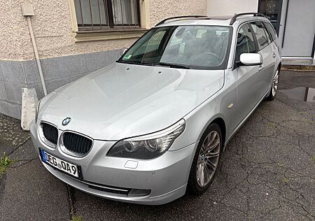BMW 520d touring Xenon Navi Panorama