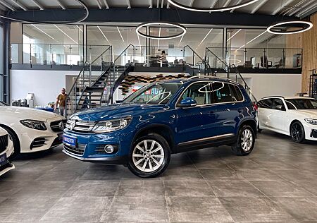 VW Tiguan Volkswagen Sport & Style 4Motion *AHK*NAVI*TEMPO*PDC