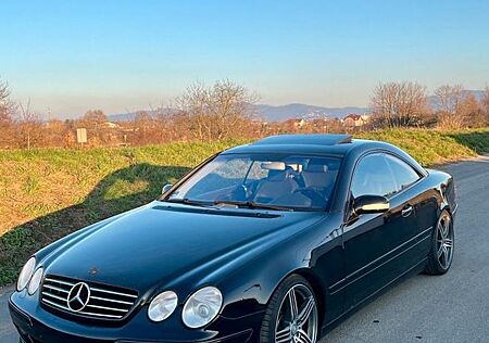 Mercedes-Benz CL 600 V12 mit TUV schlechter Zustand