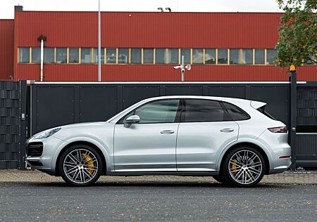 Porsche Cayenne TURBO SPORT DESIGN HUD PCCB APPROVED
