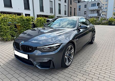 BMW M4 Coupé LCI (Premium Selection 05/2027)