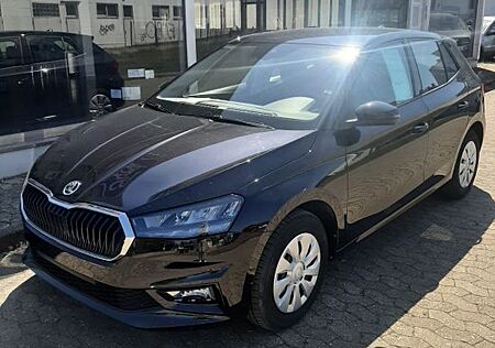 Skoda Fabia Ambition"Climatronic","LED","Hill-Holder",