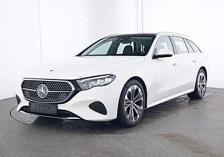 Mercedes-Benz E 220 d T AVANTGARDE Pano*AHK*Distron*Kamera*LED