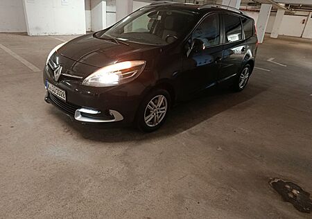 Renault Grand Scenic Paris ENERGY dCi 110 Start&Stop...