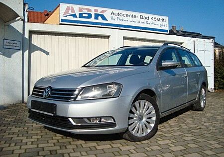 VW Passat Variant Volkswagen Trendline Kamera/Navi/Sitzheizung