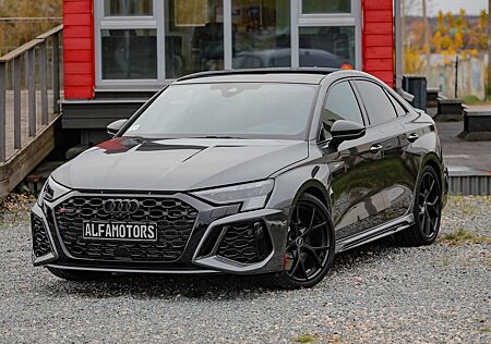 Audi RS3 RS 3 Lim. 2.5 TFSI quattro
