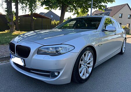 BMW 520d Navi Leder Xenon