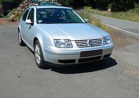 Volkswagen VW Bora 2.3 V5 / VR5 Top Zustand