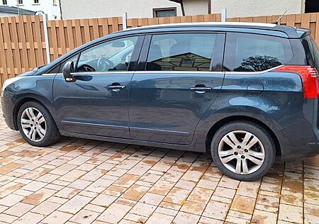 Peugeot 5008 2.0 Allure HDi FAP 150