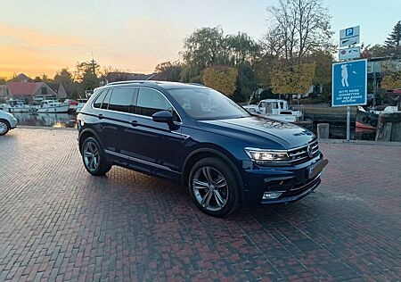 VW Tiguan Volkswagen 2.0 TDI R-Line 4-Motion 190PS