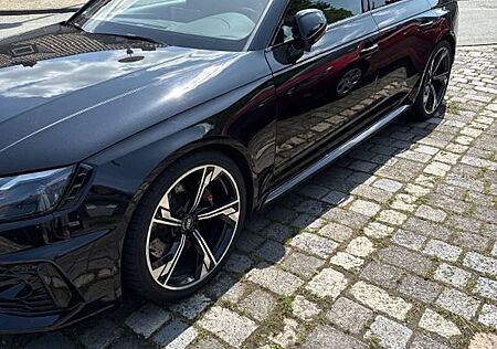 Audi RS4 RS Packete-Sitzbelüftung-Panoramadach-B&Ouvm