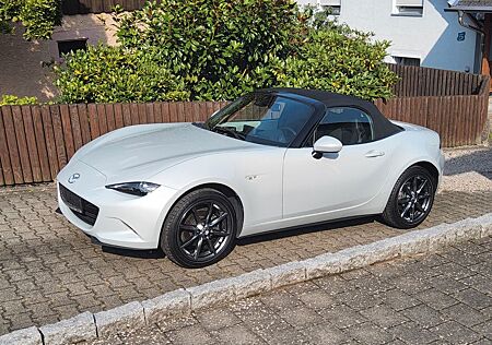 Mazda MX-5 2.0 SKYACTIV-G 160 i-ELOOP Sports-Line