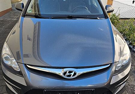 Hyundai i30 1.6 CRDi 66 kW Classic Classic