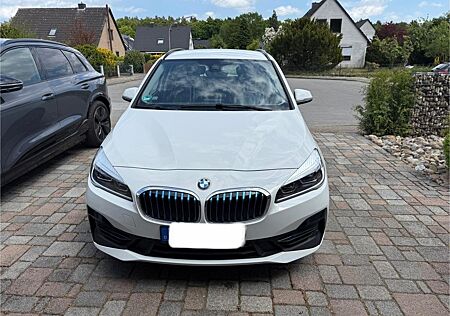 BMW 2er 225xe AT iPerf. SportLine KAMERA LED NAVI