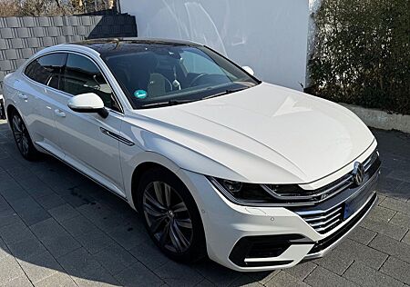 VW Arteon Volkswagen 2.0 TSI OPF DSG R-Line R-Line
