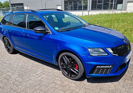 Skoda Octavia 2.0 TDI SCR DSG 4x4 RS60 Combi RS60