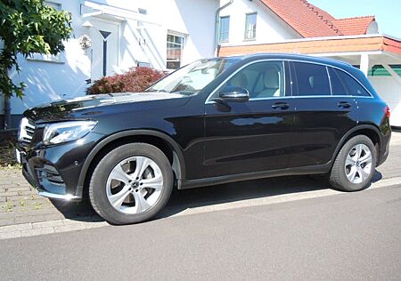 Mercedes-Benz GLC 250 4MATIC Autom. -