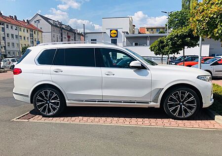 BMW X7 xDrive30d erste Hand+ Massagesitze