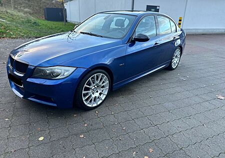 BMW 320si - TÜV|XENON|LEDER|TEMPOMAT|APPLECARPLAY