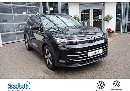 VW Tiguan Volkswagen 1.5 eTSI Elegance AHK Winterpaket LED Mat