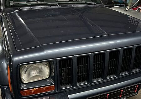 Jeep Cherokee Limited 4.0 Auto Limited