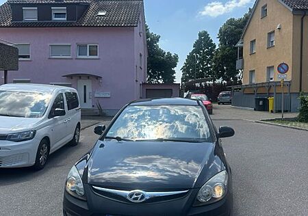 Hyundai i30 blue 1.4 Classic Classic