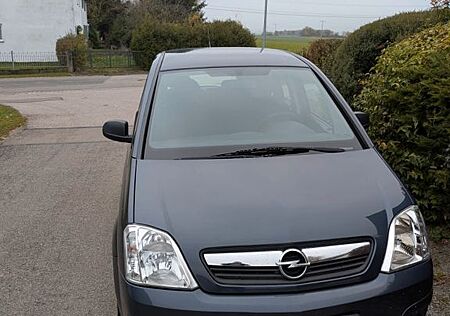 Opel Meriva 1.6 TWIN. INNOVATION "110 Jahre" Easy...
