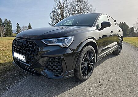 Audi RS Q3 RSQ3 2.5 TFSI S tronic quattro -