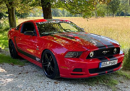 Ford Mustang GT 5.0 V8