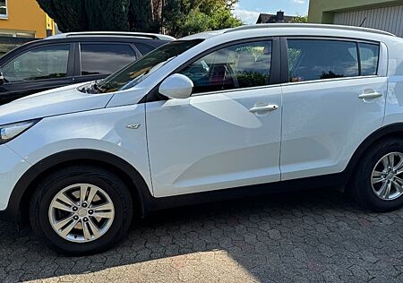 Kia Sportage 1.6 GDI 2WD Attract