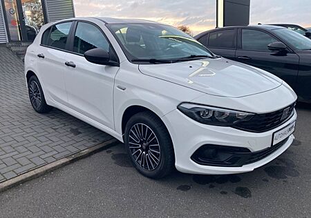 Fiat Tipo HYBRID 1.5 GSE Automatik