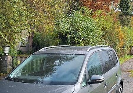 VW Touran Volkswagen Cross 2.0 TDI DSG Comfortline Comfortline