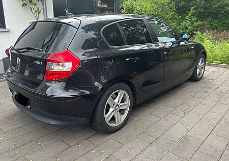 BMW 116i - Schwarz