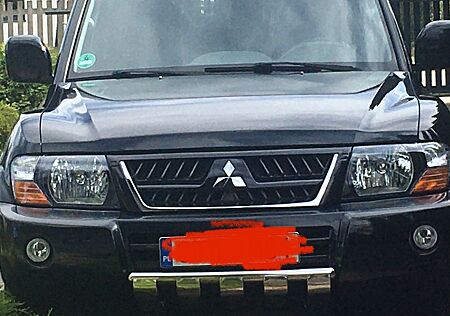 Mitsubishi Pajero 3,2 DI-D Dakar Dakar