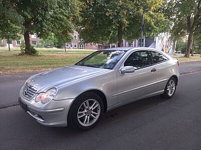 Mercedes-Benz CL 200