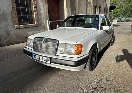 Mercedes-Benz 250 W124 D | H-Kennzeichen | Wertguachten