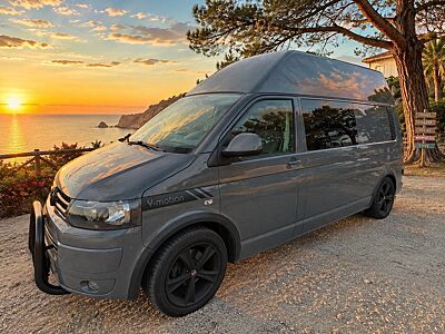 Volkswagen T5 2.0 TDI 4Motion Camper