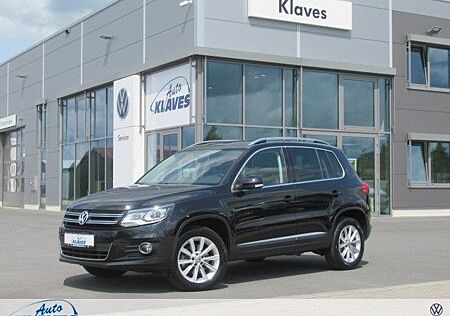 VW Tiguan Volkswagen 4Motion XENON Pano NAVI LEDER PDC AHK