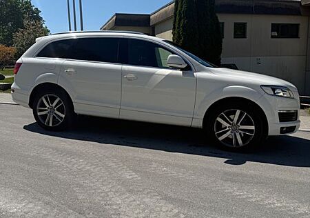 Audi Q7 3.0 TDI (DPF) quattro tiptronic -S-Line 7Sitz