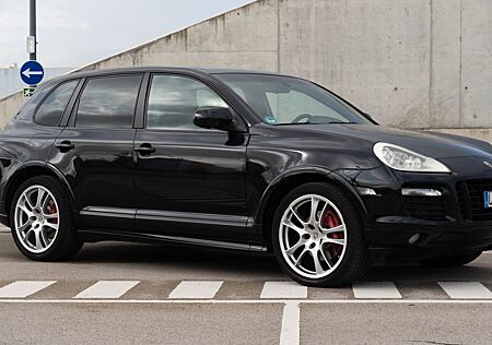 Porsche Cayenne GTS